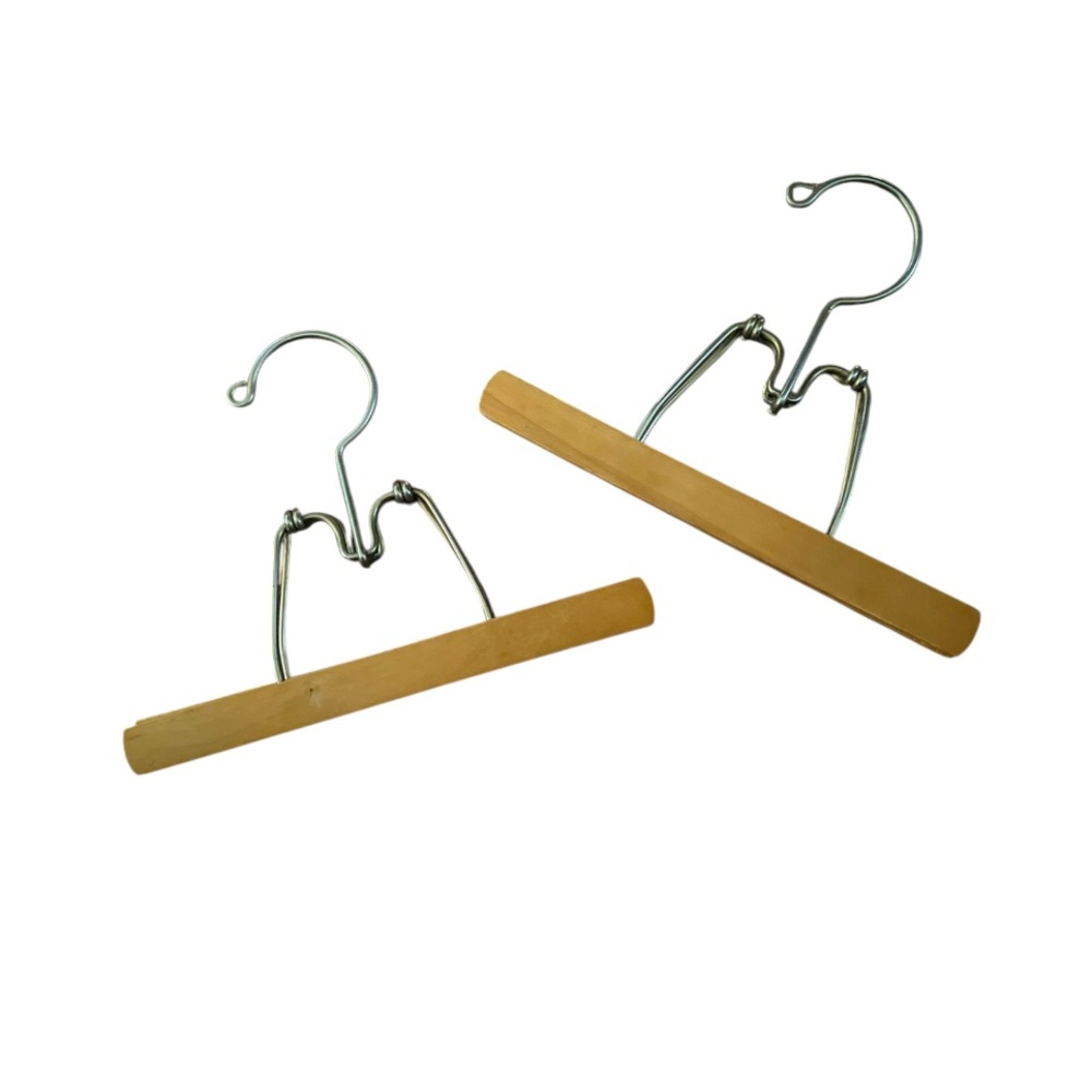 VINTAGE➕Set Of 2 Wood Clamp Hangers